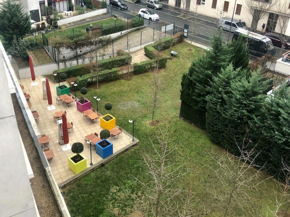 Hotel Courtyard By Marriott Paris Saint Denis Zewnętrze zdjęcie